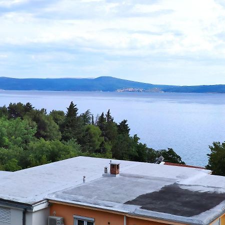 2 Minutes To The Beach Ev Station Available Crikvenica Exterior foto